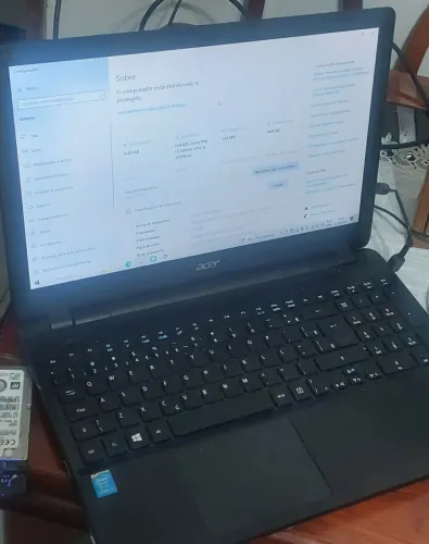 Notebook Acer i3 de quinta geração tela de 15 p.