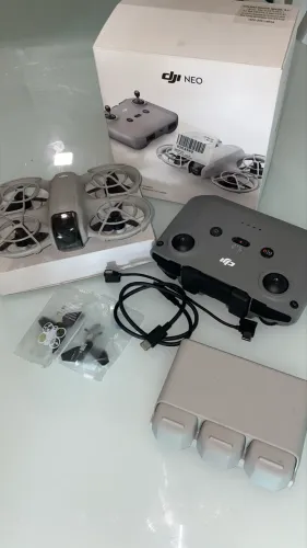 Drone DJI Neo Fly More Combo