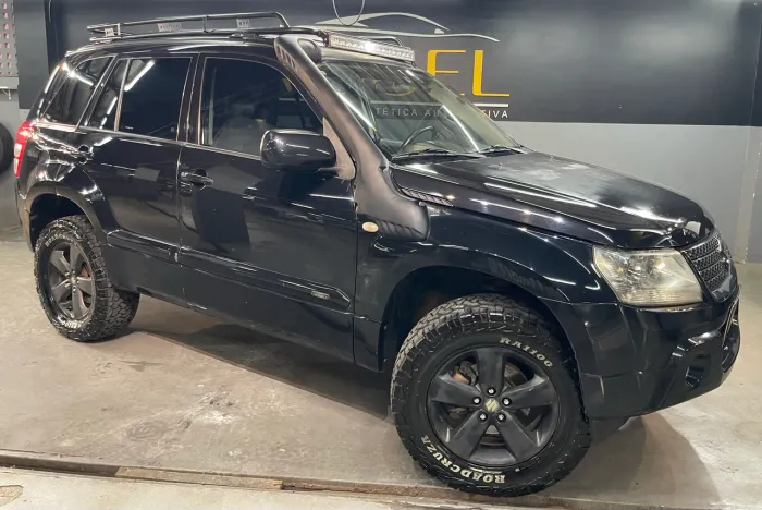 Suzuki Grand Vitara 2.0 16V 4x2/4x4 5P Mec. 2010