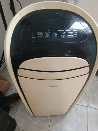 Ar-condicionado portátil Midea 10.500 BTUs
