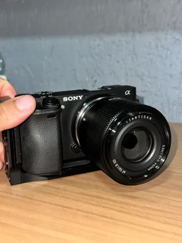Sony A6400 + Gimbal + Lente 56mm ? Kit Completo Profissional