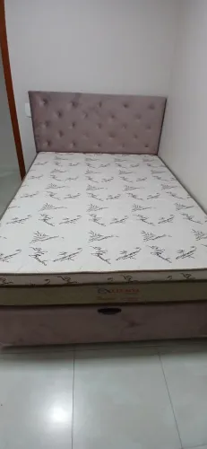 Camal casal com base bau e cabeceira