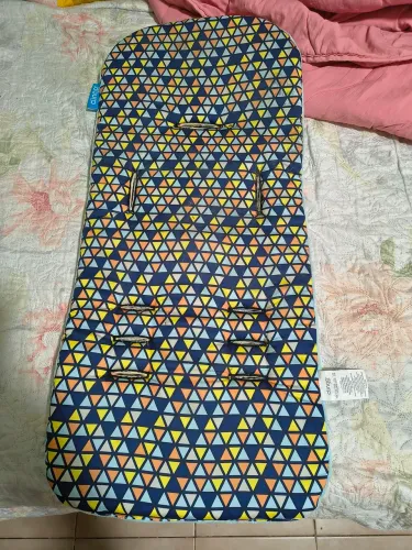 Almofada para Carrinho em Memory Foam, Dupla Face, Triângulos, Azul