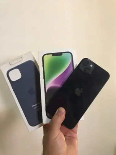 iPhone 14 Plus 128GB cor Midnight.