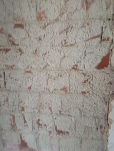 Pedreiro disponível