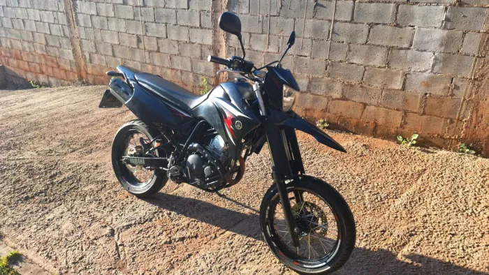 XTZ250X - Lander x 