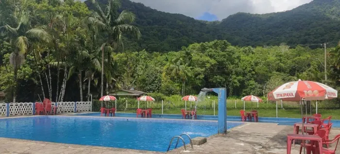 Casa para Venda em Mongaguá, Agenor De Campos, 3 dormitórios, 3 suítes, 1 banheiro, 10 vag