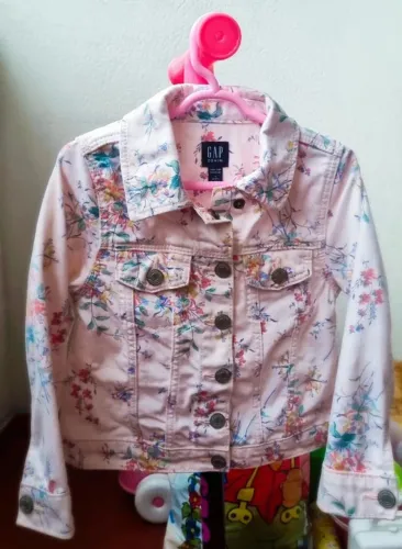 Jaqueta Jeans Infantil Gap - EXCELENTE ESTADO!!