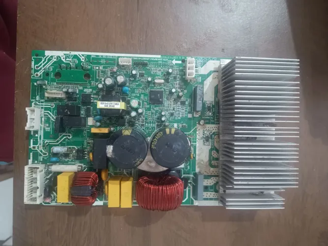 Placas de ar condicionado inverter 