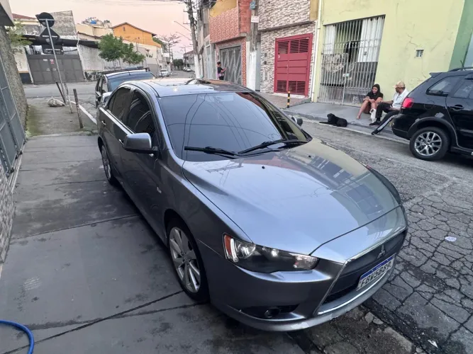 Mitsubishi Lancer GT 2.0 16V 160cv Aut. 2013