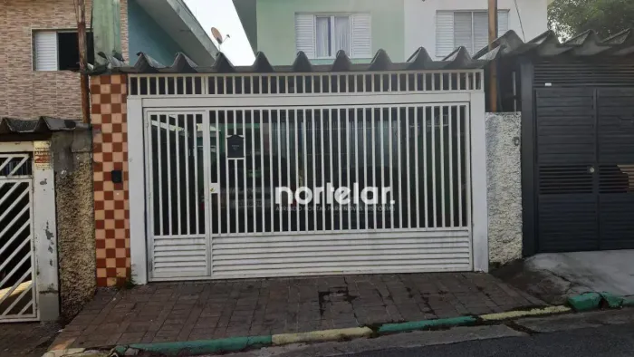 Ótimo sobrado à venda no Parque São Domingos