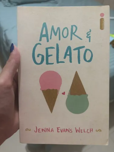Livro amor e gelato 