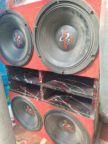 Som, 4 hard power, modulo e tudo mais ...