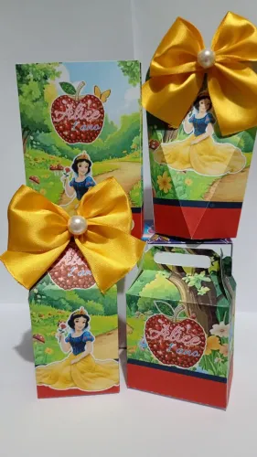 Kit festa. Personalizados R$2,50