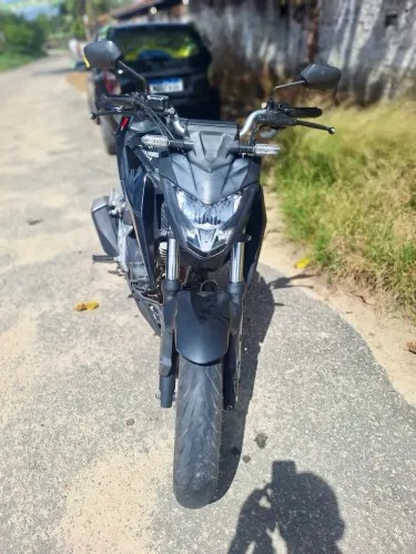 Cb 300