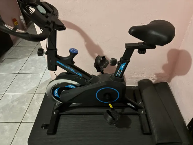 Bicicleta ergométrica spinning nova