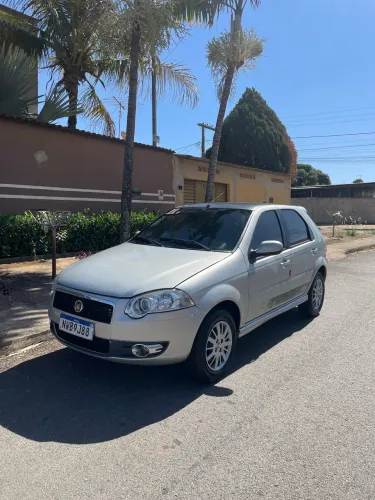 Fiat Palio ELX 1.0 Fire/30 Anos F. Flex 8V 4P 2011