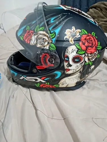 Capacete