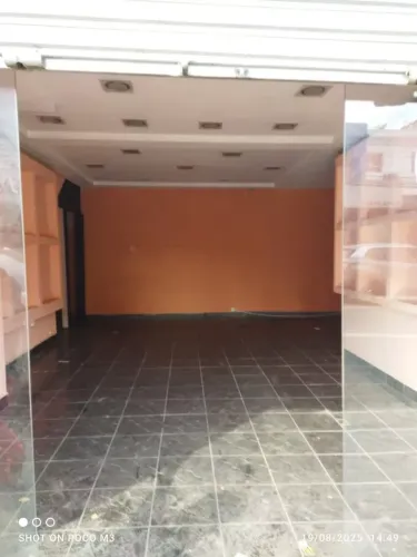 Salão Comercial: Praticidade em um Só Lugar para alugar, 44 m² por R$ 2.266/mês - Água Fri