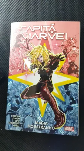 HQ CAPITÃ MARVEL: MAGIA DO ESTRANHO