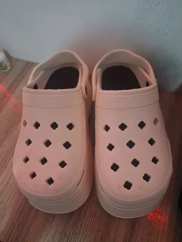 Crocs plataforma 