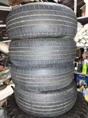 Vendo jogo de pneus 185/60/15
