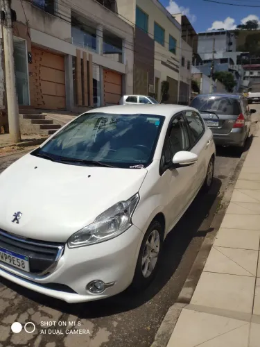 Peugeot 208 Active/active Pack 1.5 Flex 8V 5P 2014