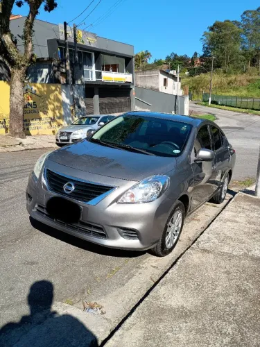 Nissan Versa SV 1.6 16V Flex Fuel 4P Mec. 2014