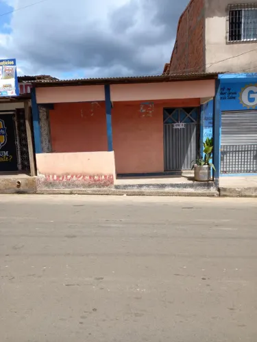 Vendo essa casa ,sou a proprietária,,