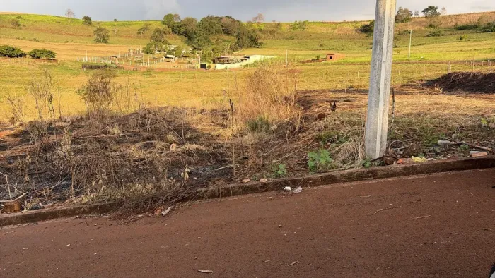 Terreno 300 metros no Paraná