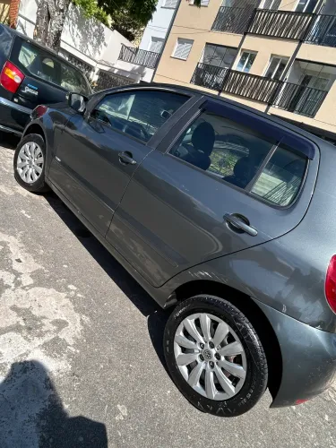 Volkswagen Fox 1.0 MI Total Flex 8V 5P 2013