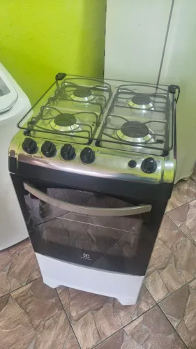 Fogão Electrolux 4 Bocas 52LBU - Mesa Inox e Forno