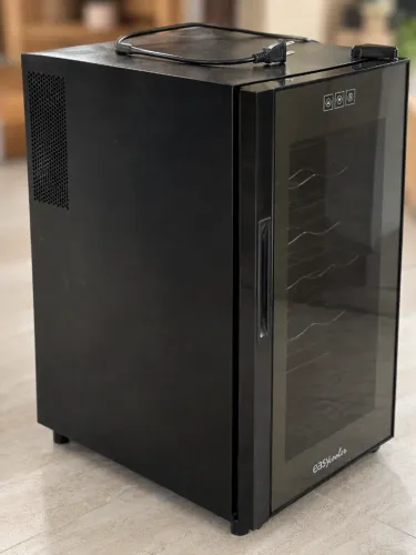Adega 18 Garrafas - 127V