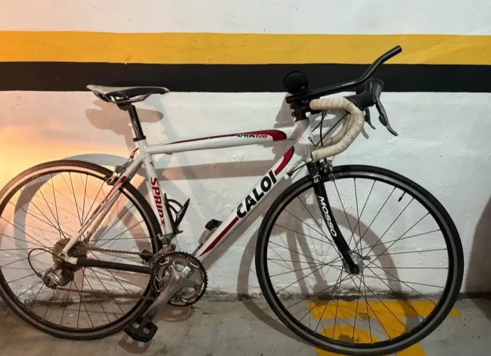 Bicicleta Speed Caloi Sprint 20 - Grupo Shimano Tiagra - Garfo Mosso