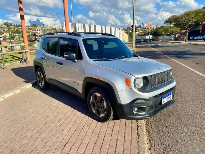 Jeep Renegade Sport 1.8 4X2 Flex 16V Mec. 2017