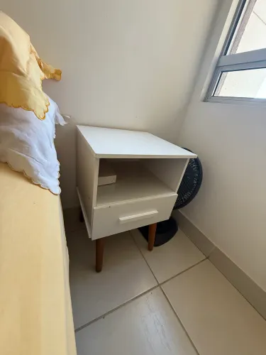 Criado mudo