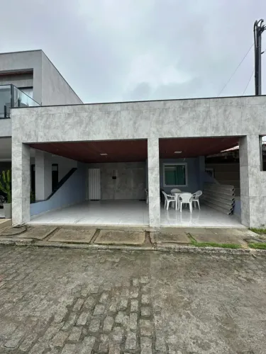 Alugo casa mobiliada em condomínio fechado