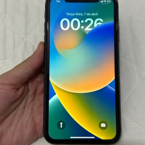 iPhone 11