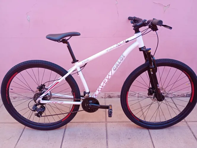 Bicicleta Caloi aro 29 Freios Hidráulicos