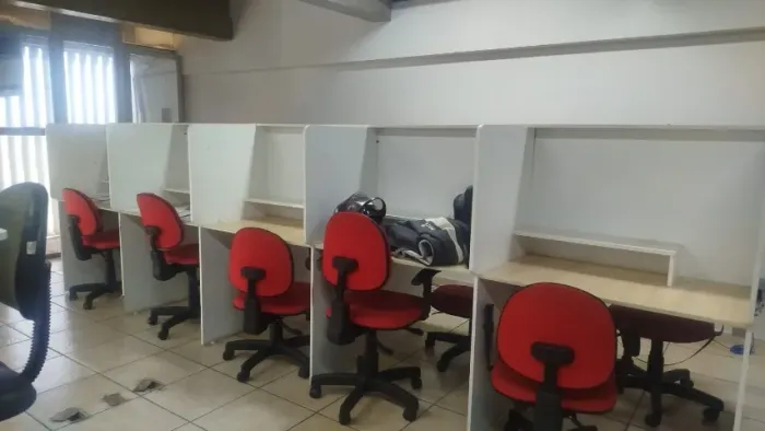 Ilha com 10 pontos de atendimento 