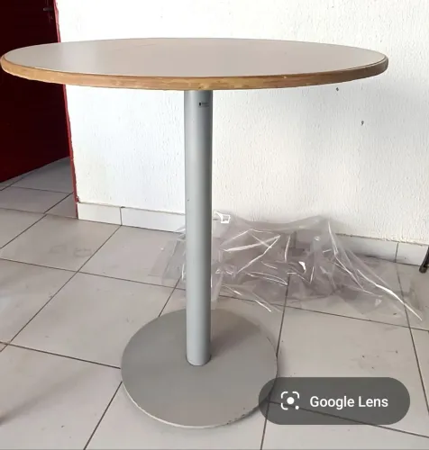 Mesa para baquetas altas 