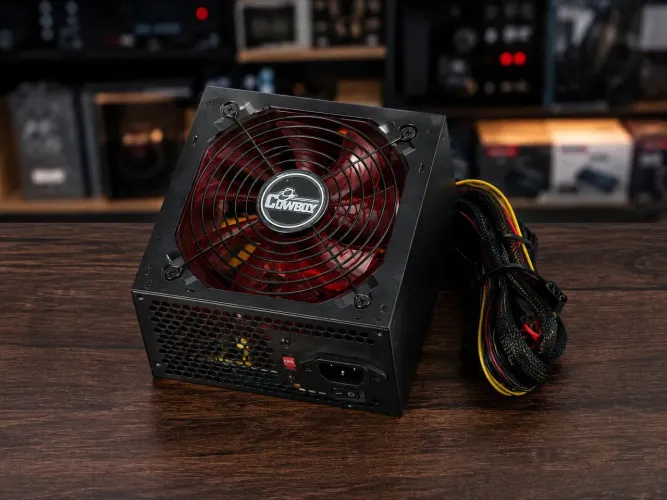 Fonte ATX Cowboy 600W para PC com Cooler Vermelho