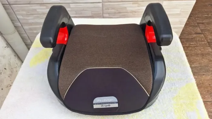 Assento de Elevação (Booster) Burigotto Protege - 15 a 36kg