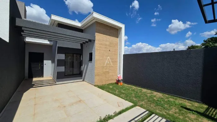 Casa Residencial 3 quartos à venda no Bairro VILA BECKER em TOLEDO por R$ 550.000,00