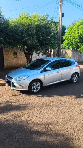 Ford Focus 1.6 S/se/se Plus Flex 8v/16v 5P 2014