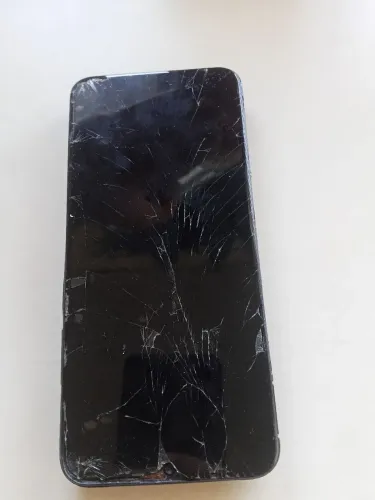 Celular one fusion retirada de peças