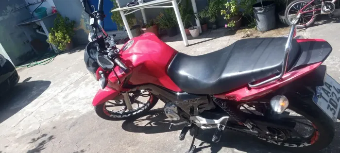 Vendo essa moto fan 2024 já financiada