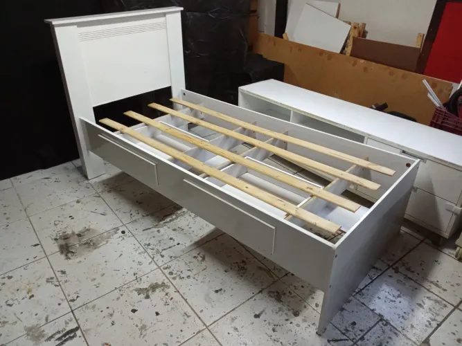 Cama de Solteiro com Gavetas