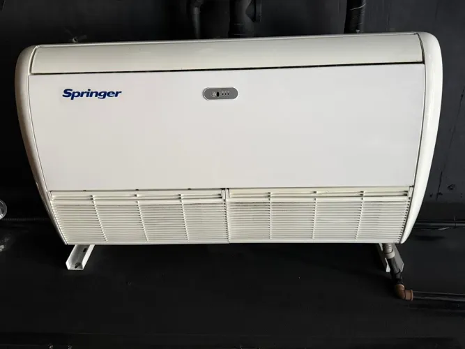 Ar Piso teto Springer 38btus