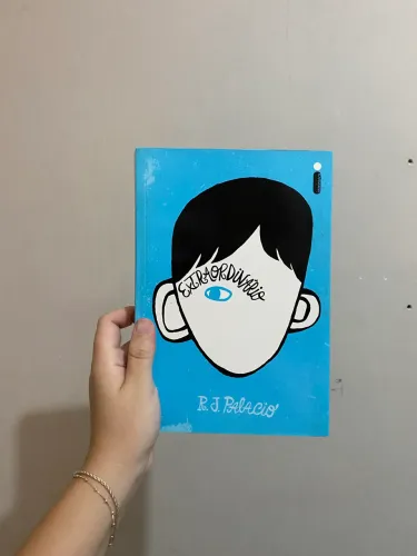 LIVRO O EXTRAORDINÁRIO
